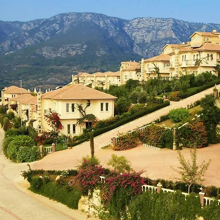 Apartment Gold City 3+1 Privet Pool Kargicak (Alanya)
