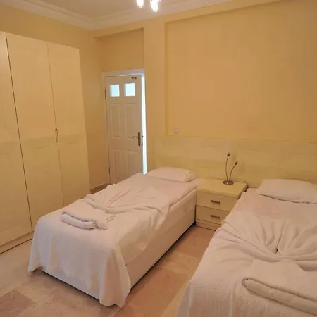 Gold City 3+1 Privet Pool Kargicak (Alanya)