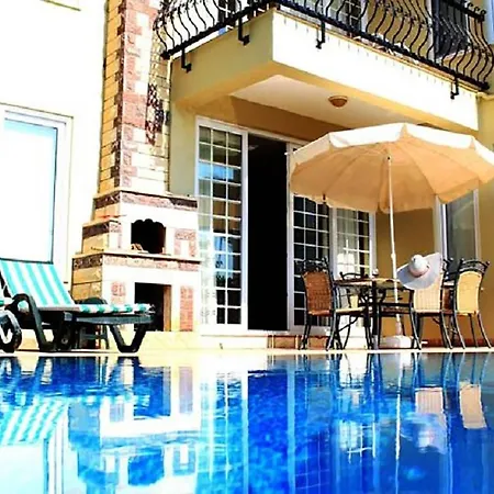 Gold City 3+1 Privet Pool *